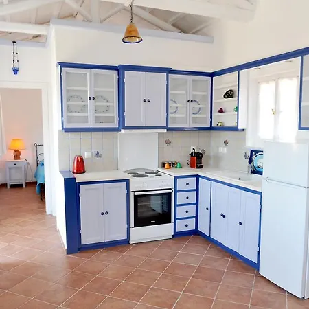 Hydra Erato Villa *