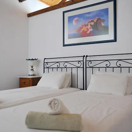 Hydra Erato Villa *